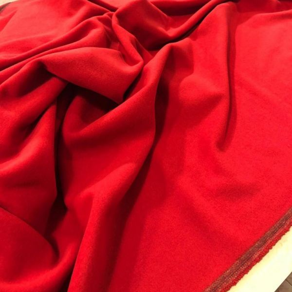 velour cappotto rosso valentino