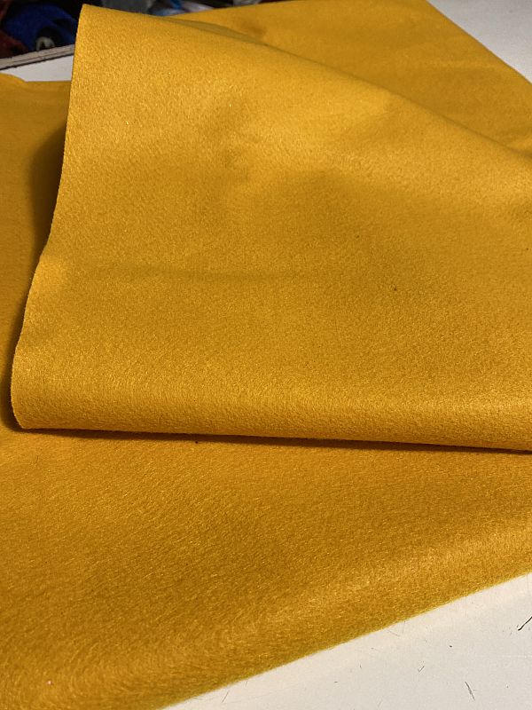 tessuto panno lenci giallo girasole giallo girasole prezzo al metro 7.69 €