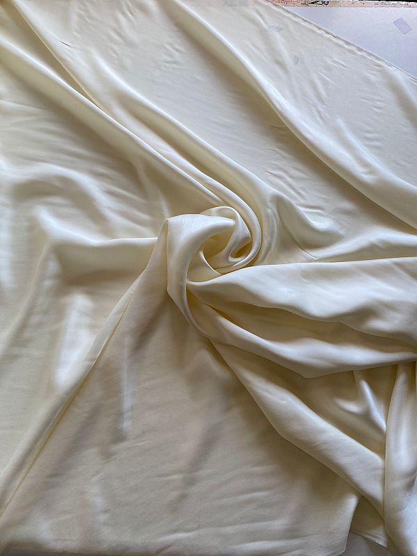 tessuto cupro seta lavata bianco seta prezzo al metro 50.05 €