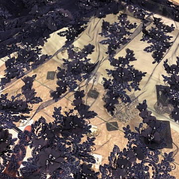 Tessuto Ricamato Con Fiori E Perle Nere 2019
